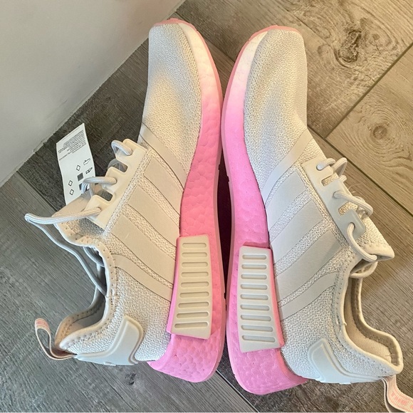 New Adidas Originals Womens NMD_R1 W Sneakers Grey Pink White Size 9 - Picture 6 of 8